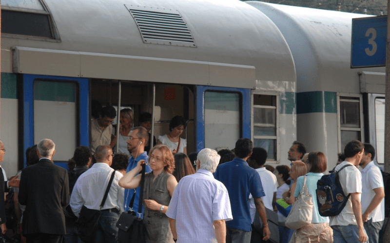 L’esodo dei pendolari italiani